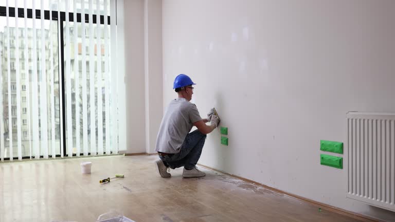 Best Emergency Mold Remediation  in Thruston, KY